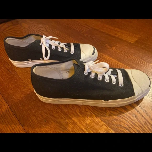 Nine West, Cool Jack Purcell look a like sneakers. Size 7, barely warn, - Picture 2 of 6